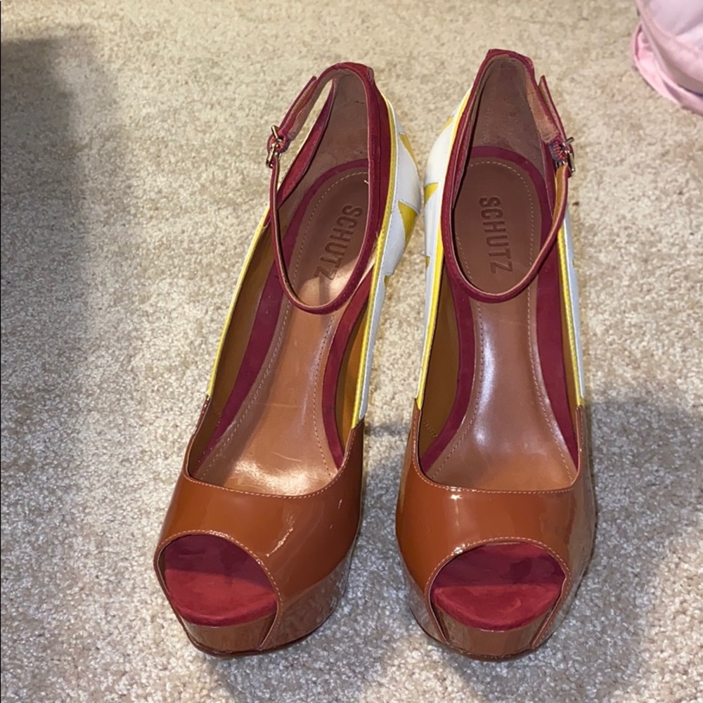 Schutz Verniz Tabasco Heel Size 10